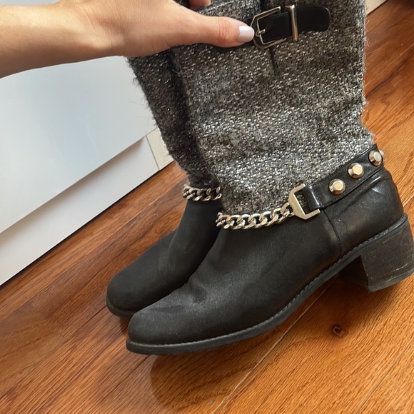 Stuart Weitzman Tweed and leather boots - Picture 3 of 4